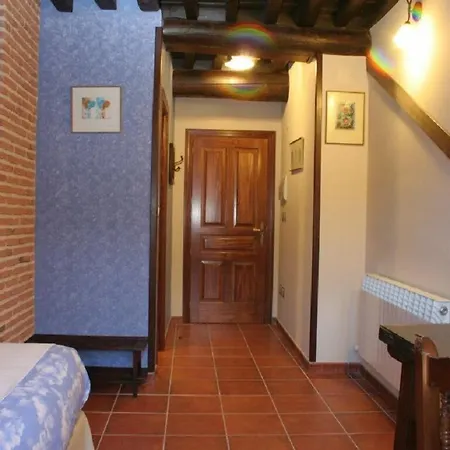 Puerta Grande Fogadó Candelario