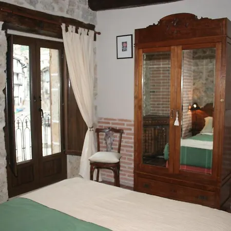 Puerta Grande Fogadó Candelario