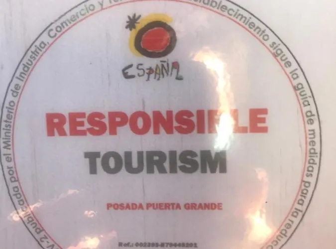 여관 Puerta Grande